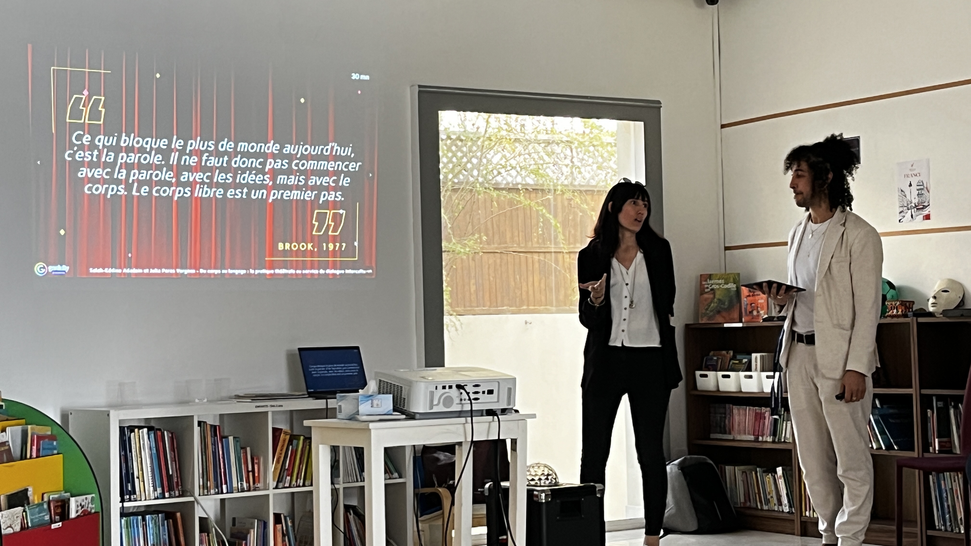 Atelier de pratiques teatrales en classe FLE